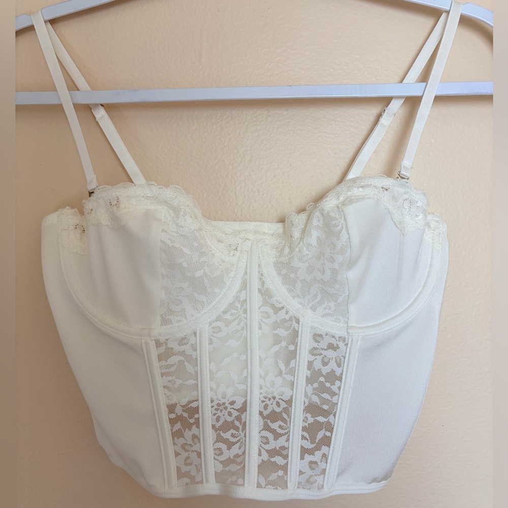 SHEIN White Lace Bustier Top